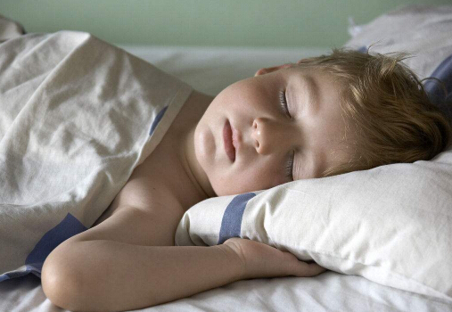 卧式秤能够检测儿童身高，好的睡眠性能够促进宝宝健康成长