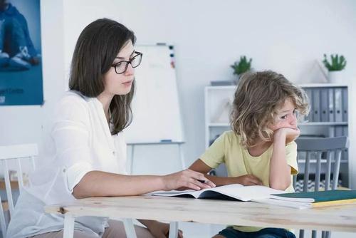儿童注意力测试仪孩子们的注意力集中在家怎么训练？